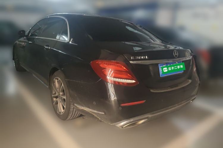 Used Mercedes-Benz E-Class 2016 E 200 L Rear Left 45 Deg
