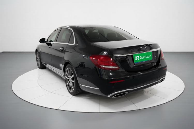 Used Mercedes-Benz E-Class 2016 E 200 L Rear Left 45 Deg