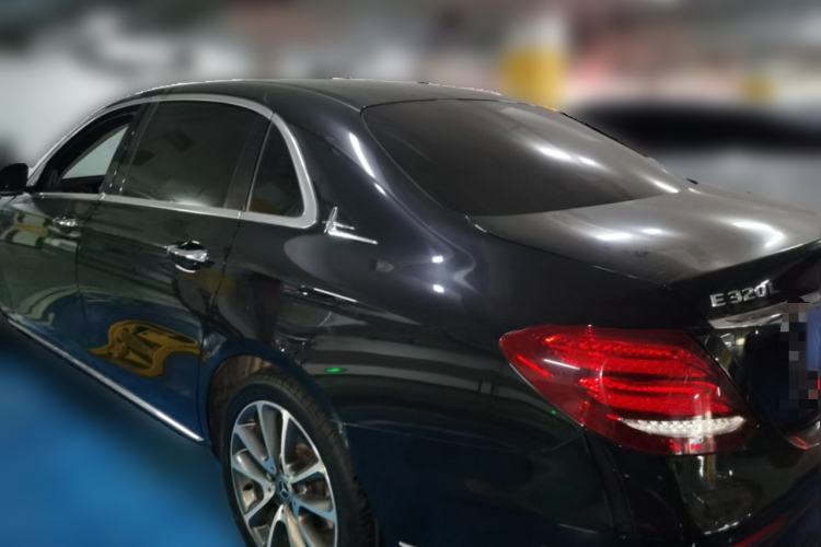 Used Mercedes-Benz E-Class 2016 E 200 L Rear Left 45 Deg