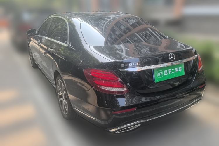 Used Mercedes-Benz E-Class 2016 E 200 L Rear Left 45 Deg