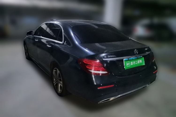 Used Mercedes-Benz E-Class 2016 E 200 L Rear Left 45 Deg