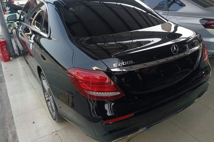 Used Mercedes-Benz E-Class 2016 E 200 L Sport Edition Rear Left 45 Deg