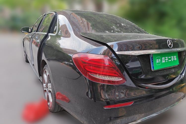 Used Mercedes-Benz E-Class 2016 E 300 L Sporty and Stylish Model Rear Left 45 Deg