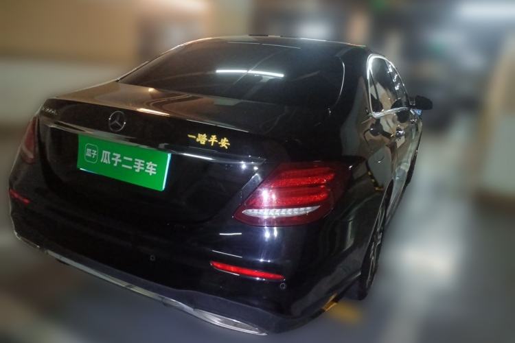 Used Mercedes-Benz E-Class 2016 E 300 L Sporty and Stylish Model Rear Right 45 Deg