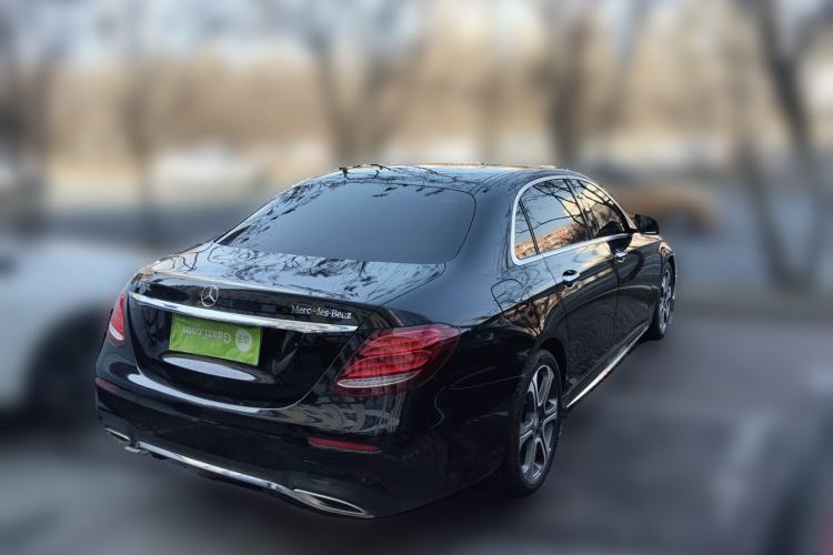 Used Mercedes-Benz E-Class 2016 E 300 L Sporty and Stylish Model Rear Right 45 Deg
