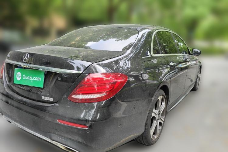 Used Mercedes-Benz E-Class 2016 E 300 L Sporty and Stylish Model Rear Right 45 Deg