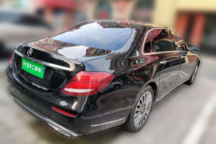 Used Mercedes-Benz E-Class 2016 E 200 L Rear Right 45 Deg