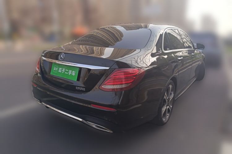 Used Mercedes-Benz E-Class 2016 E 300 L Sporty and Stylish Model Rear Right 45 Deg