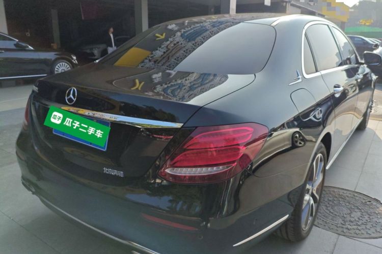 Used Mercedes-Benz E-Class 2016 E 200 L Rear Right 45 Deg