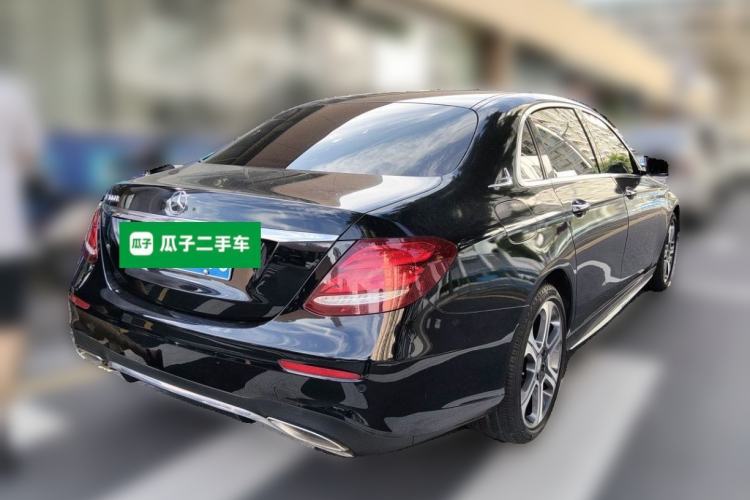 Used Mercedes-Benz E-Class 2016 E 300 L Sporty and Stylish Model Rear Right 45 Deg