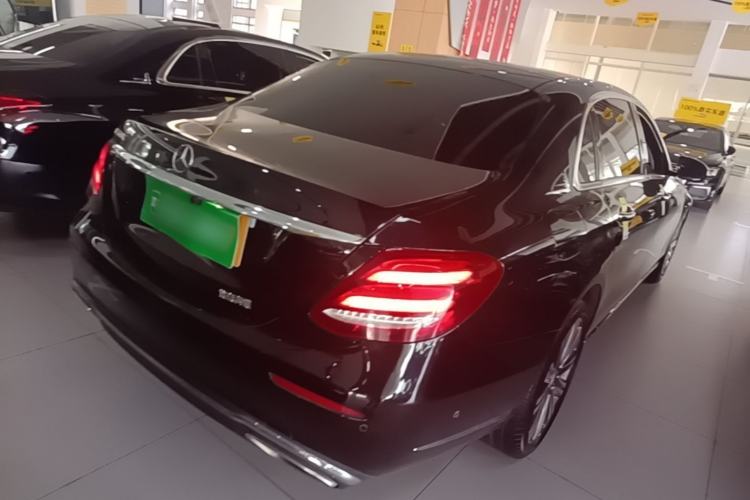 Used Mercedes-Benz E-Class 2016 E 300 L Luxury Model Rear Right 45 Deg
