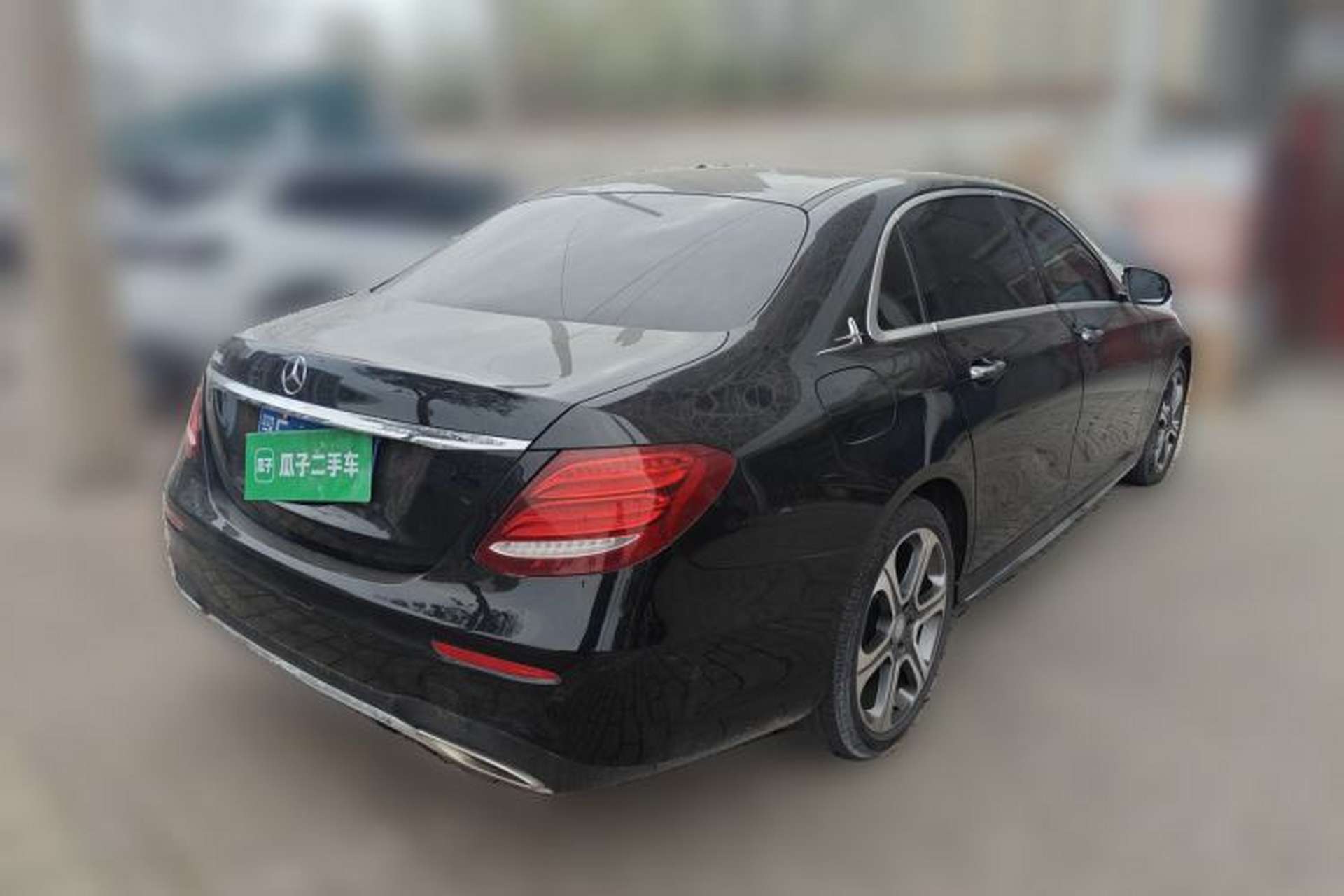 Used Mercedes-Benz E-Class 2016 E 300 L Sporty and Stylish Model Rear Right 45 Deg