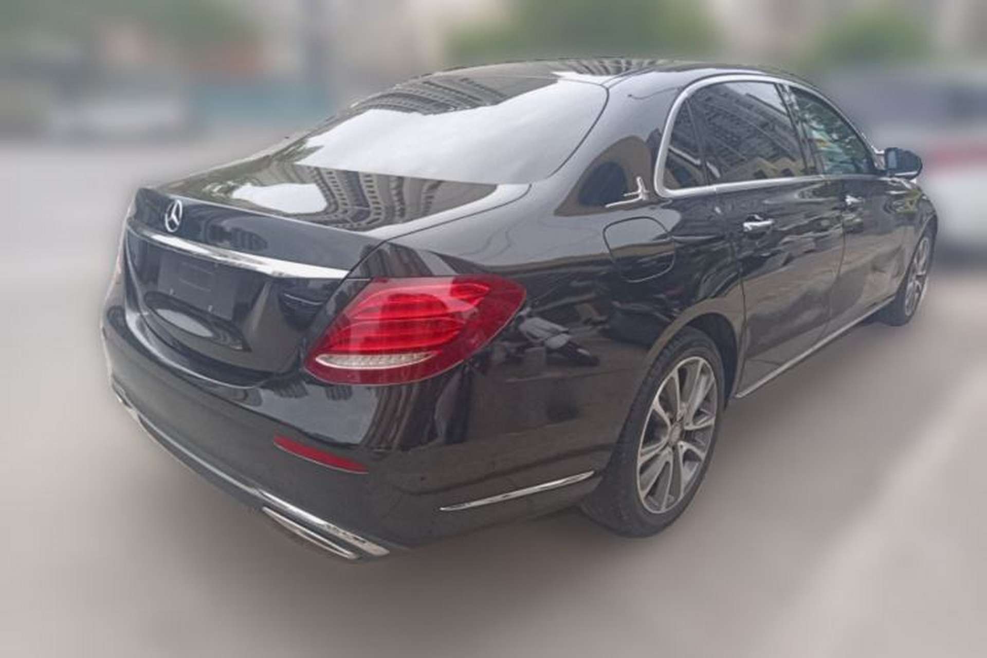 Used Mercedes-Benz E-Class 2016 E 200 L Rear Right 45 Deg
