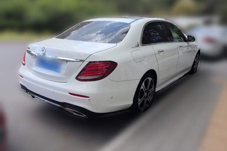 Used Mercedes-Benz E-Class 2016 E 300 L Sporty and Stylish Model Rear Right 45 Deg