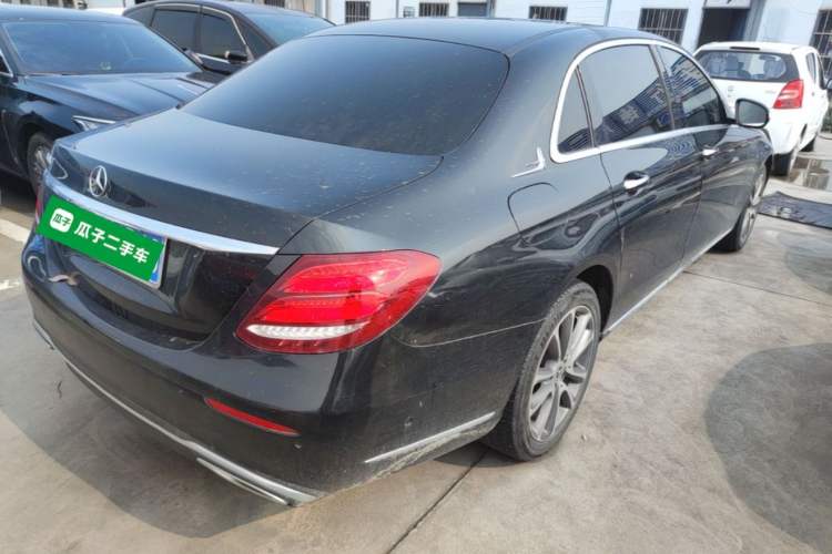 Used Mercedes-Benz E-Class 2016 E 200 L Rear Right 45 Deg