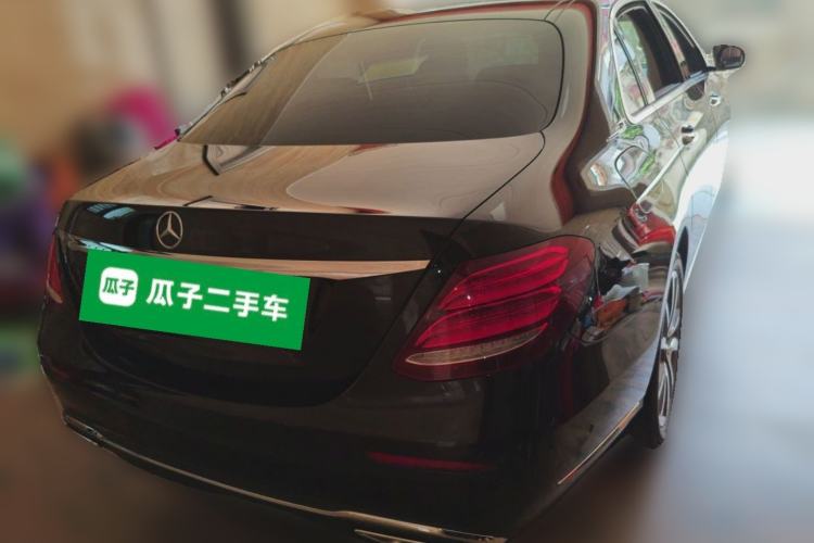 Used Mercedes-Benz E-Class 2016 E 200 L Rear Right 45 Deg