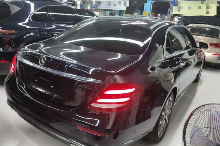 Used Mercedes-Benz E-Class 2016 E 200 L Rear Right 45 Deg