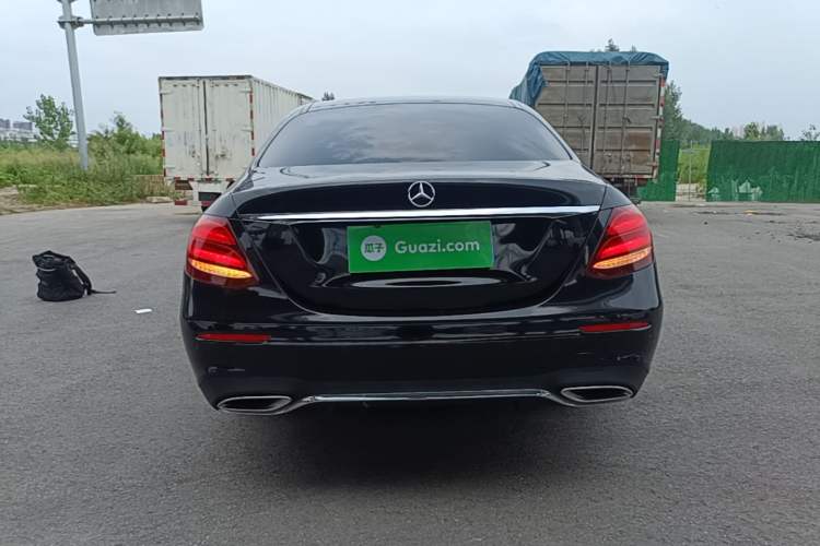 Used Mercedes-Benz E-Class 2016 E 200 L Rear