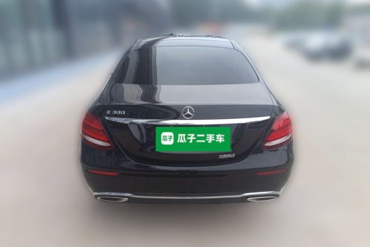 Used Mercedes-Benz E-Class 2016 E 200 L Rear