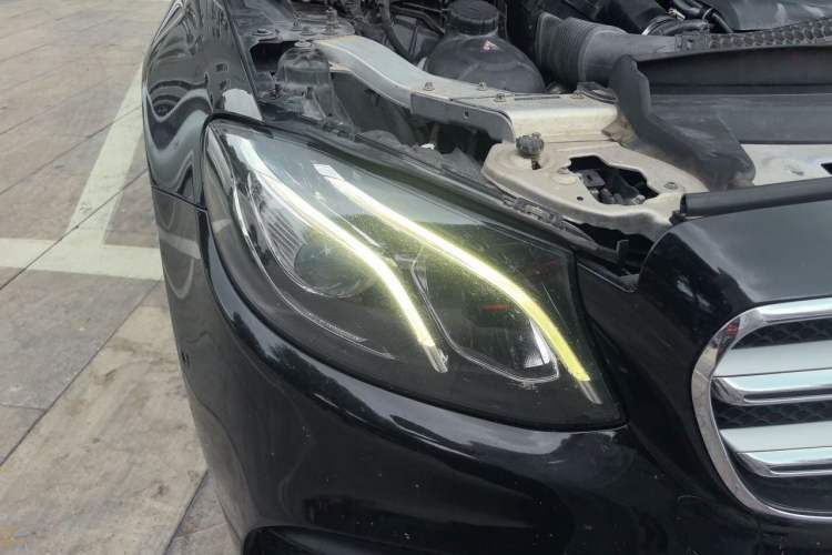 Used Mercedes-Benz E-Class 2016 E 300 L Stylish Model Right Front Headlight