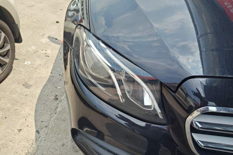 Used Mercedes-Benz E-Class 2016 E 200 L Sport Edition Right Front Headlight