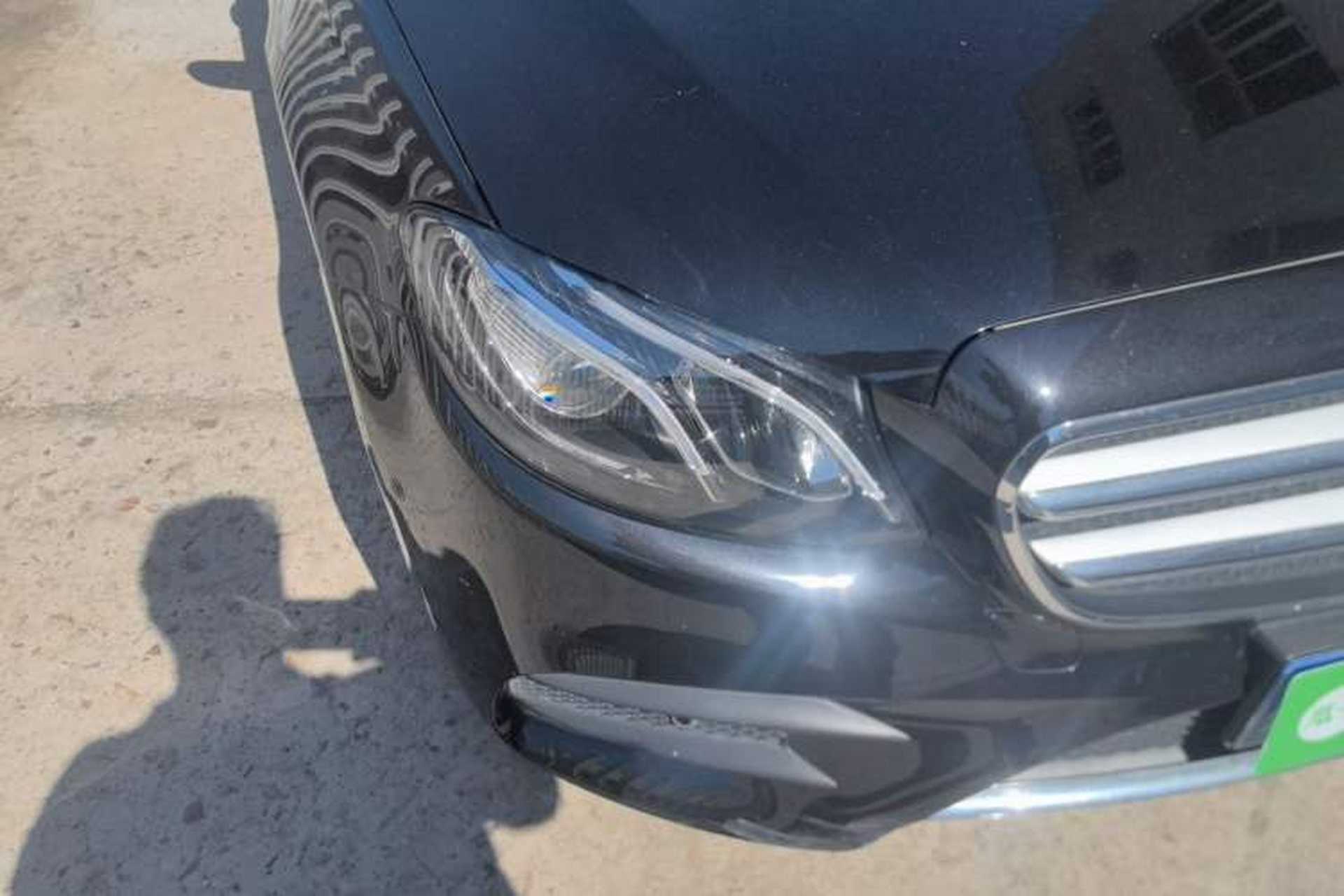 Used Mercedes-Benz E-Class 2016 E 300 L Sporty and Stylish Model Right Front Headlight