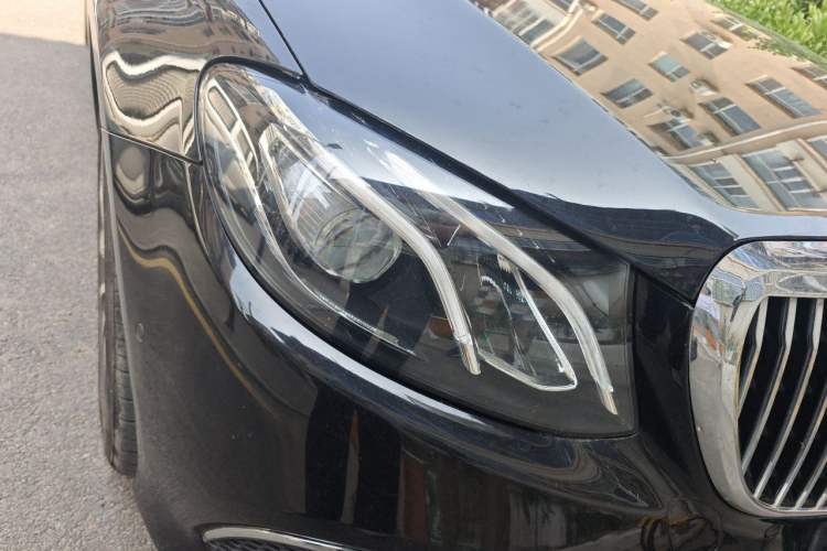 Used Mercedes-Benz E-Class 2016 E 200 L Sport Edition Right Front Headlight