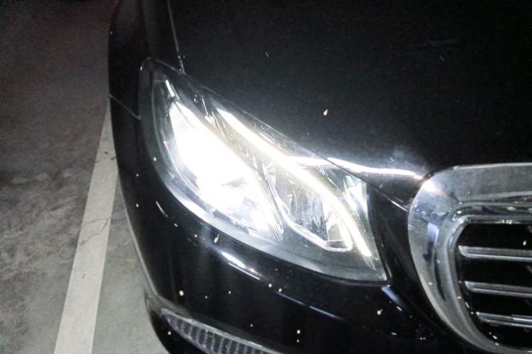 Used Mercedes-Benz E-Class 2016 E 200 L Sport Edition Right Front Headlight