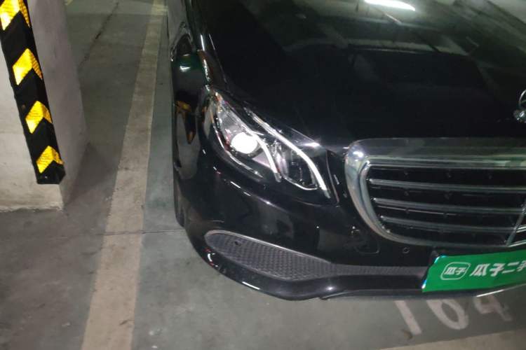 Used Mercedes-Benz E-Class 2016 E 200 L Right Front Headlight