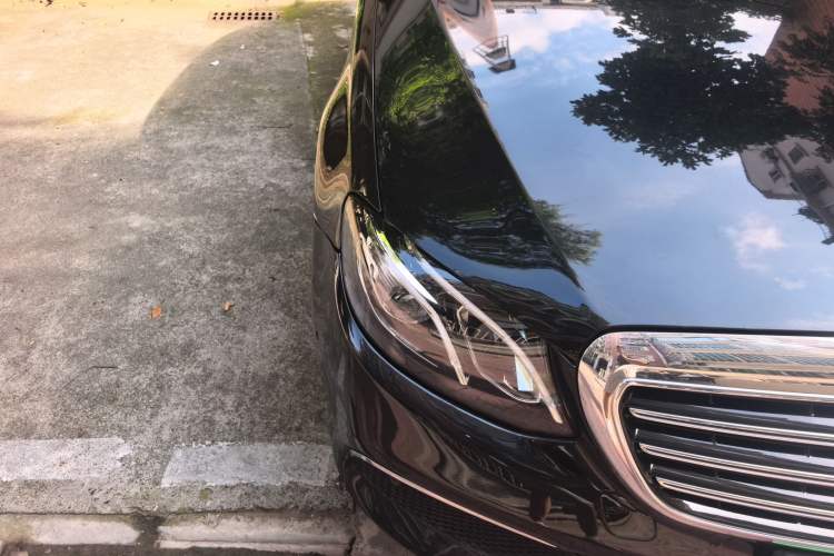 Used Mercedes-Benz E-Class 2016 E 300 L Stylish Model Right Front Headlight