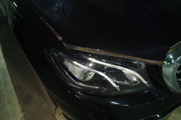 Used Mercedes-Benz E-Class 2016 E 300 L Stylish Model Right Front Headlight