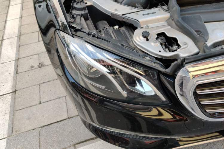 Used Mercedes-Benz E-Class 2016 E 200 L Right Front Headlight