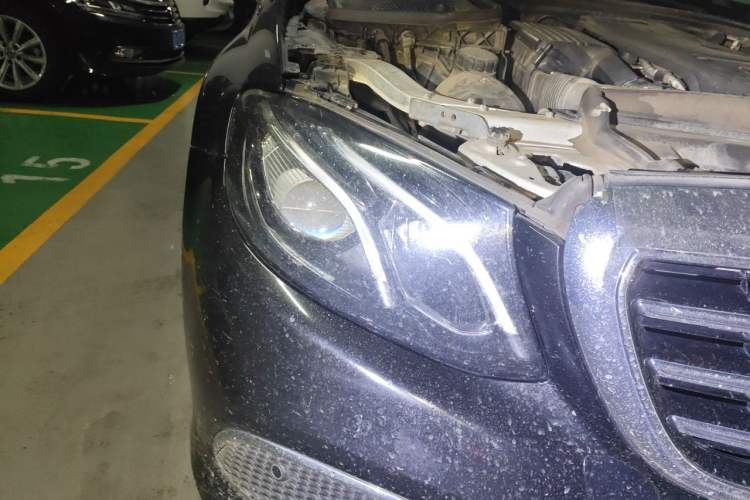 Used Mercedes-Benz E-Class 2016 E 300 L Stylish Model Right Front Headlight