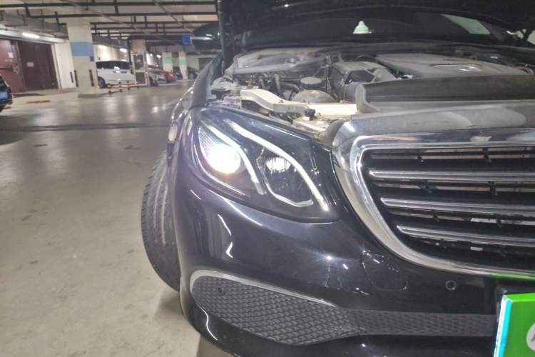 Used Mercedes-Benz E-Class 2016 E 200 L Right Front Headlight