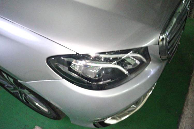 Used Mercedes-Benz E-Class 2016 E 200 L Right Front Headlight