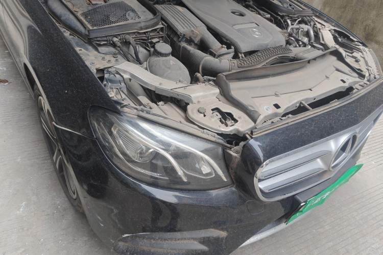 Used Mercedes-Benz E-Class 2016 E 200 L Sport Edition Right Front Headlight