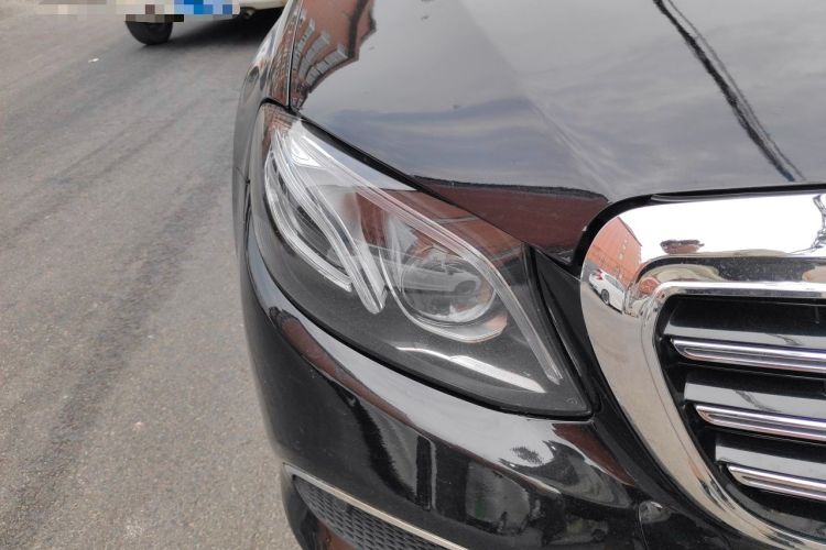 Used Mercedes-Benz E-Class 2016 E 300 L Sport Luxury Model Right Front Headlight
