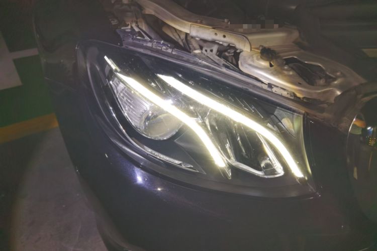 Used Mercedes-Benz E-Class 2016 E 200 L Right Front Headlight