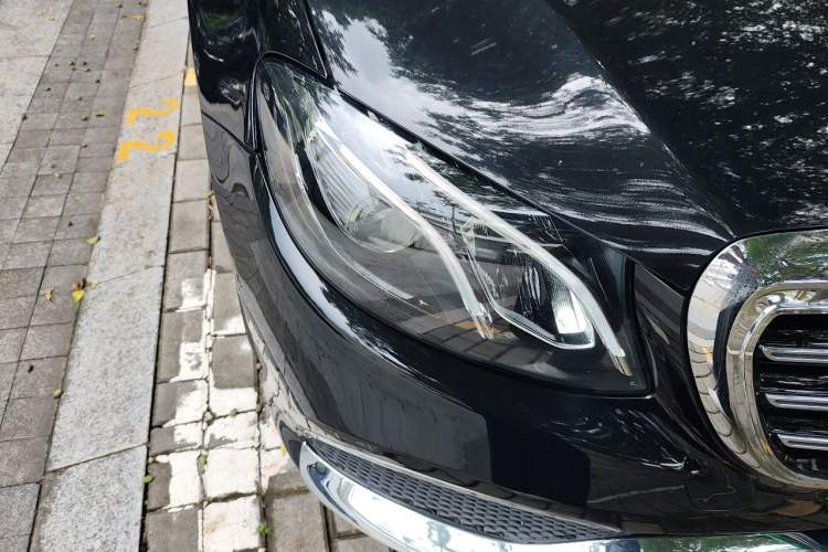 Used Mercedes-Benz E-Class 2016 E 200 L Sport Edition Right Front Headlight