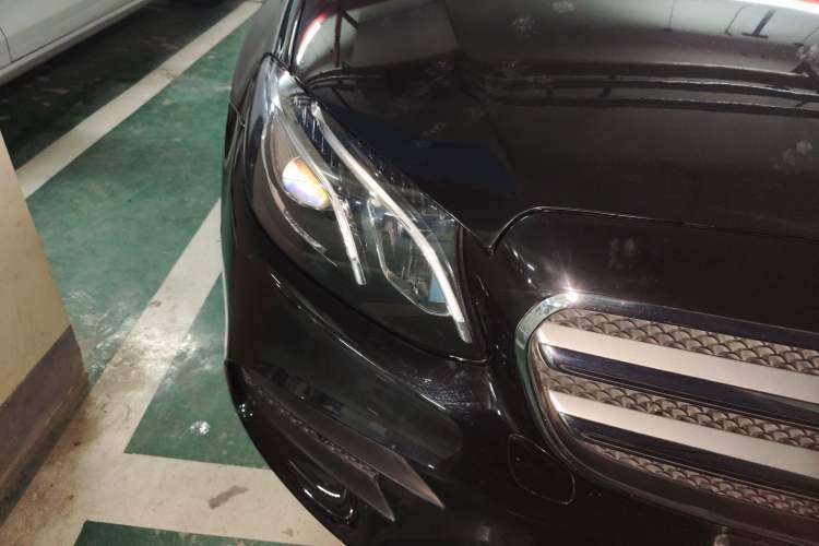 Used Mercedes-Benz E-Class 2016 E 200 L Sport Edition Right Front Headlight