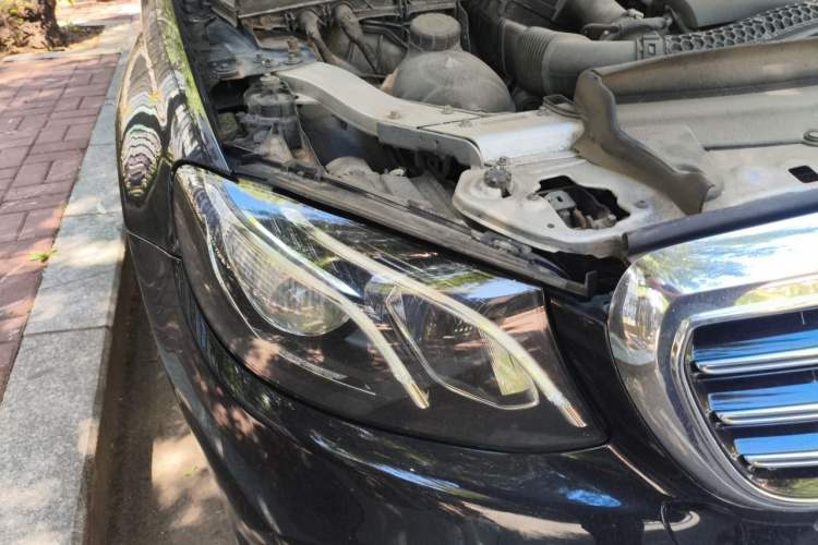Used Mercedes-Benz E-Class 2016 E 200 L Right Front Headlight