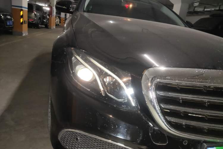 Used Mercedes-Benz E-Class 2016 E 200 L Sport Edition Right Front Headlight