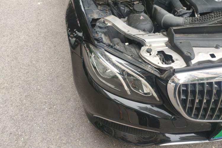 Used Mercedes-Benz E-Class 2016 E 300 L Luxury Model Right Front Headlight
