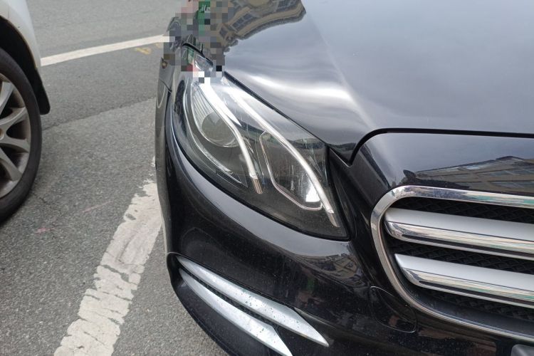 Used Mercedes-Benz E-Class 2016 E 300 L Sporty and Stylish Model Right Front Headlight