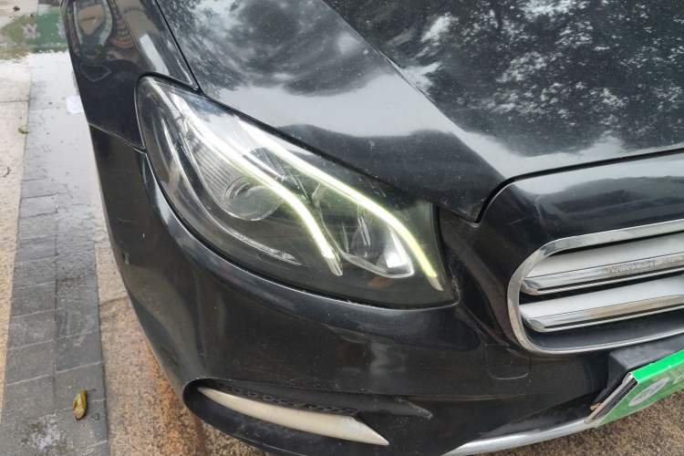Used Mercedes-Benz E-Class 2016 E 200 L Sport Edition Right Front Headlight