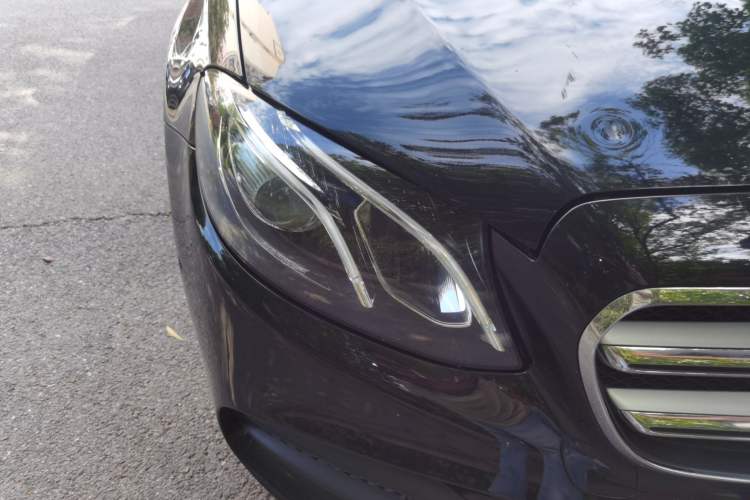 Used Mercedes-Benz E-Class 2016 E 200 L Sport Edition Right Front Headlight
