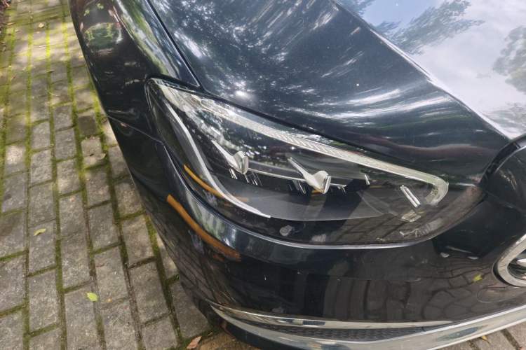Used Mercedes-Benz E-Class 2016 E 300 L Stylish Model Right Front Headlight