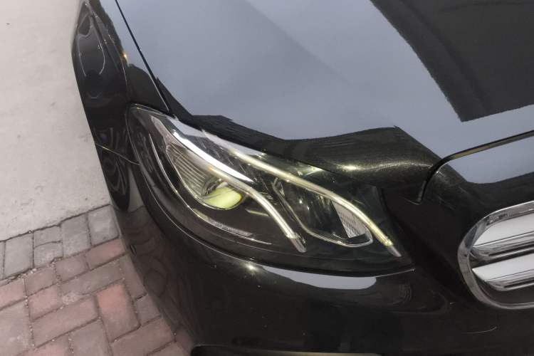 Used Mercedes-Benz E-Class 2016 E 200 L Sport Edition Right Front Headlight