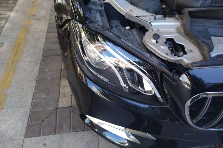Used Mercedes-Benz E-Class 2016 E 200 L Sport Edition Right Front Headlight