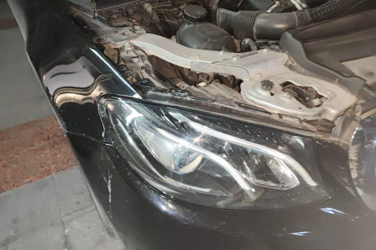 Used Mercedes-Benz E-Class 2016 E 200 L Right Front Headlight
